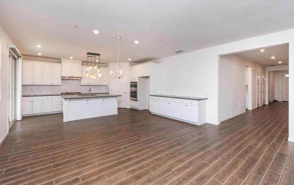 9269 Red Thistle Court Property Photo 11