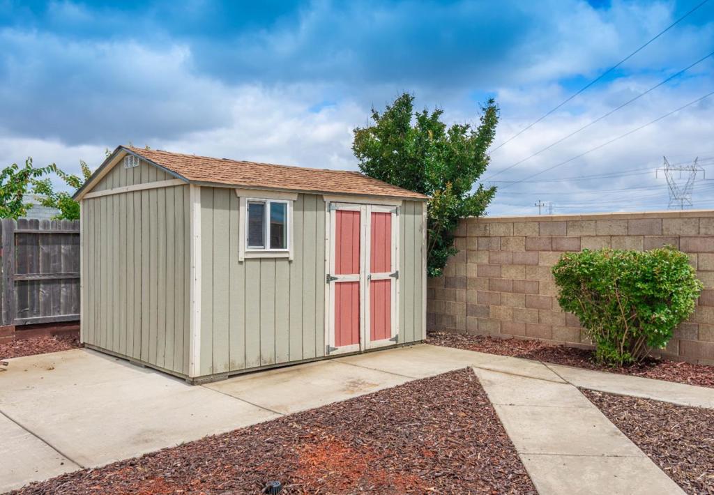 9269 Red Thistle Court Property Photo 47