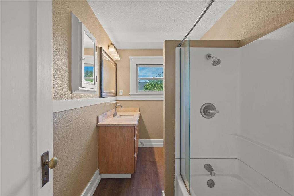111 5th Street Property Photo 18