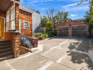 348352 Jayne Property Photo 3