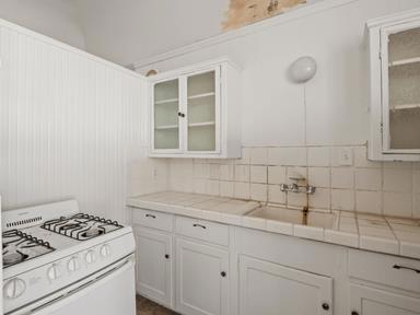 348352 Jayne Property Photo 10