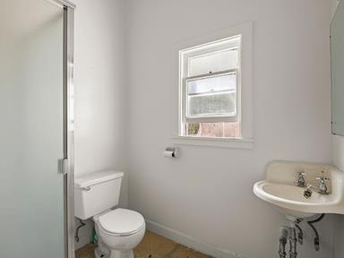 348352 Jayne Property Photo 12