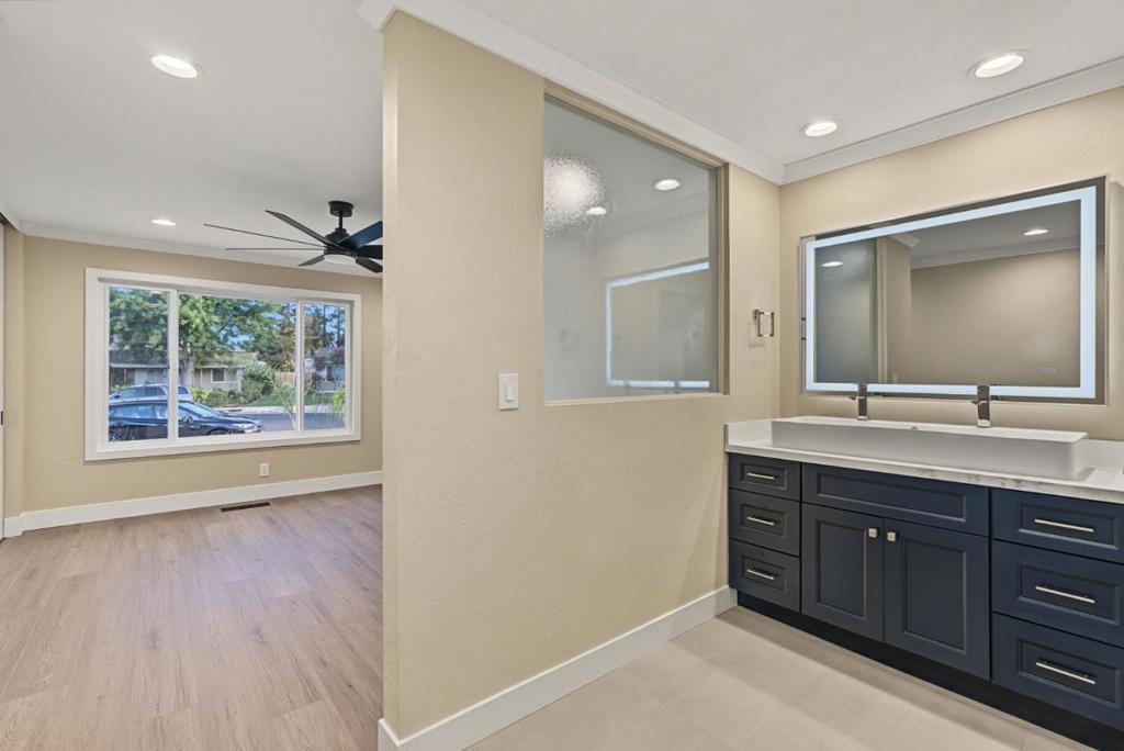 4029 El Coral Court Property Photo 16