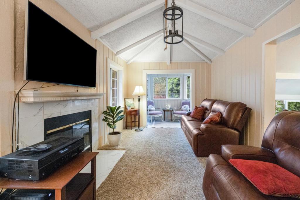 18171 Berta Canyon Road Property Photo 20