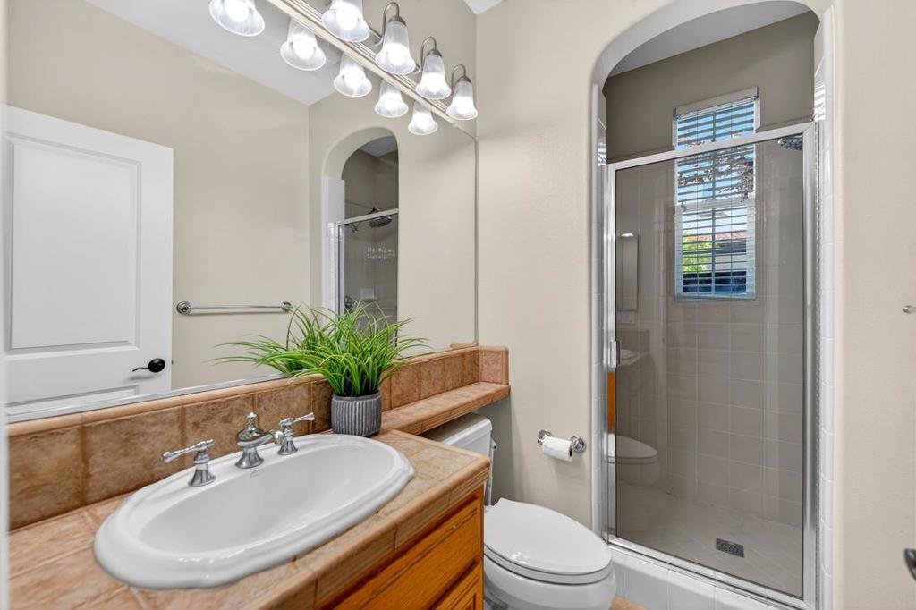 7532 Strath Place Property Photo 16