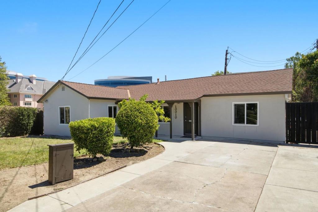 10010 Bret Avenue Property Photo 1
