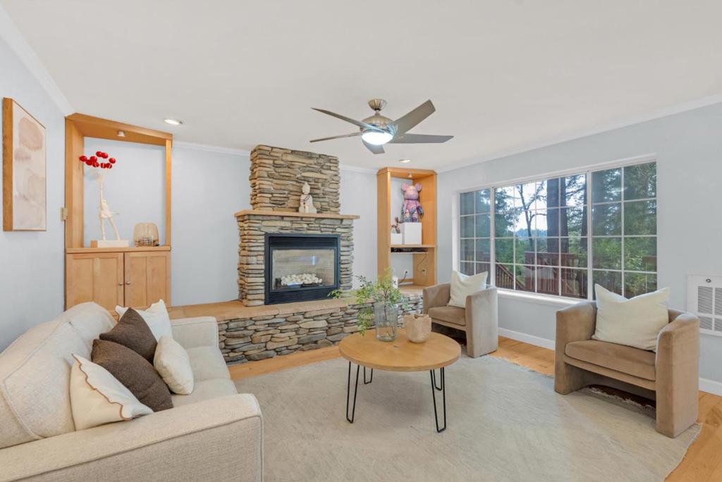 18485 Main Boulevard Property Photo 8