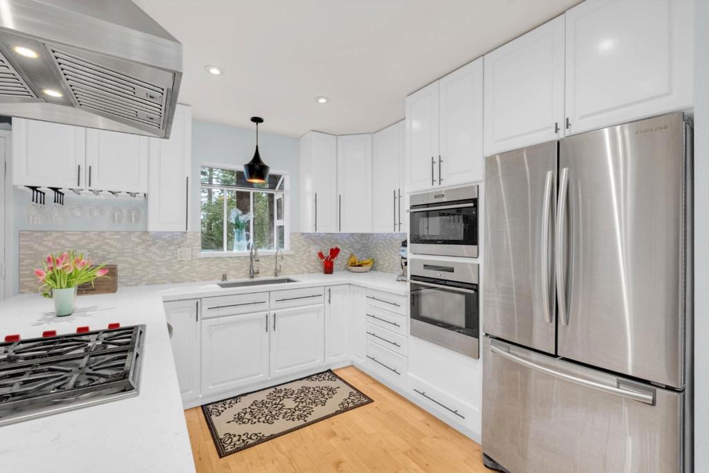 18485 Main Boulevard Property Photo 12