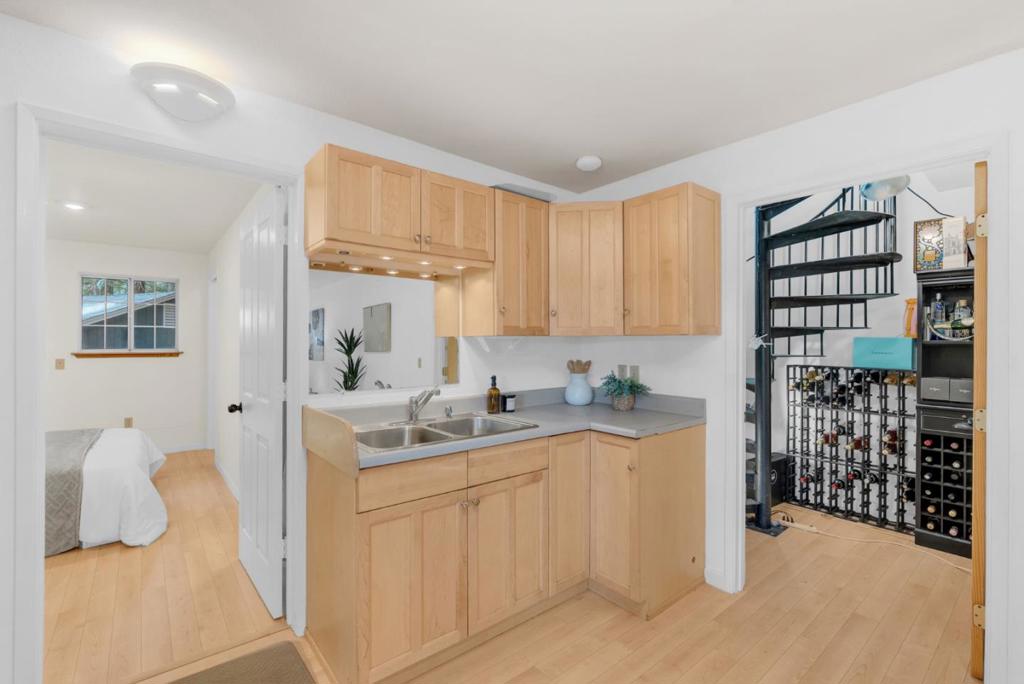 18485 Main Boulevard Property Photo 21