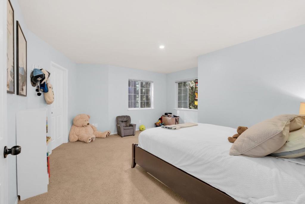 18485 Main Boulevard Property Photo 34