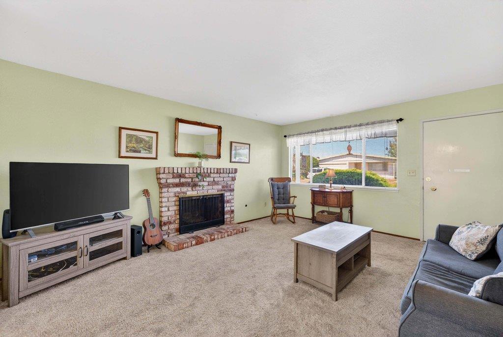 517 Tuttle Avenue Property Photo 4