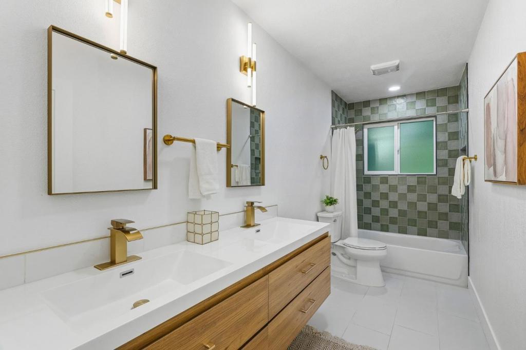 610 Nestora Avenue Property Photo 5