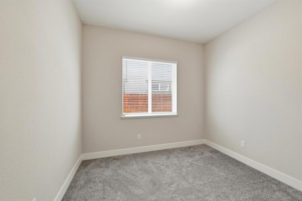 9060 Horvath Street Property Photo 23