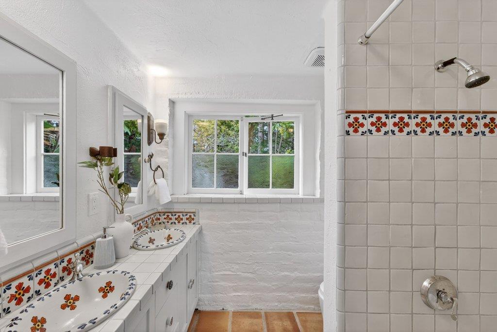 103 Green Street Property Photo 21