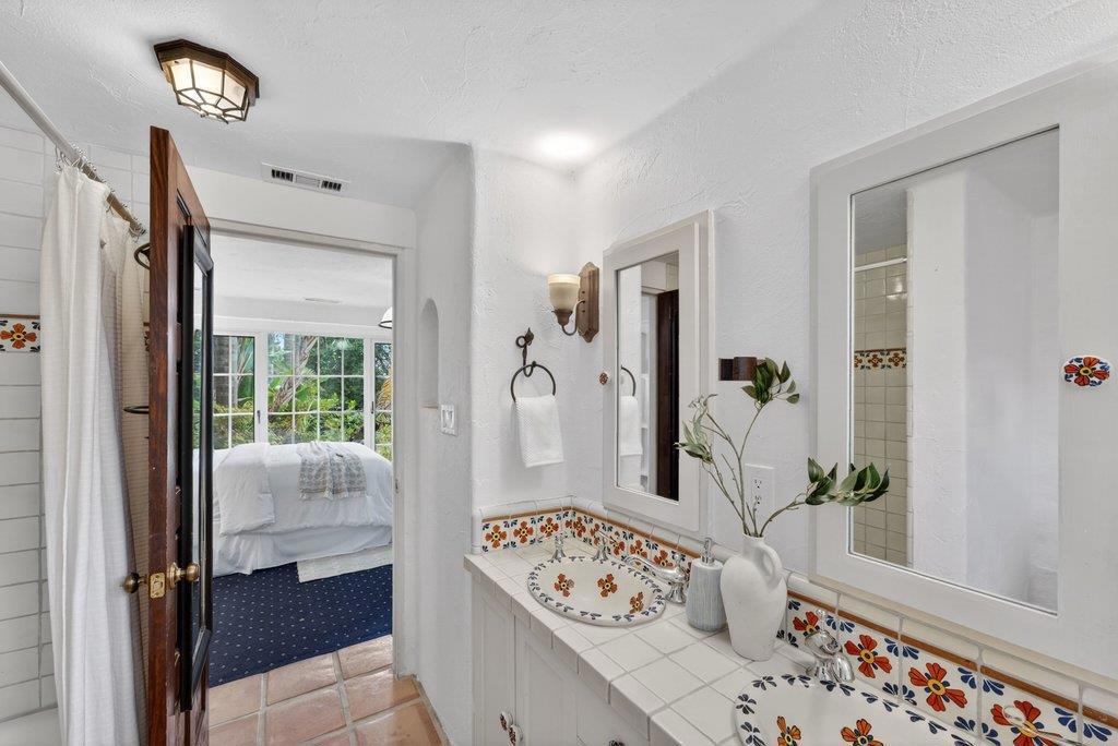 103 Green Street Property Photo 24
