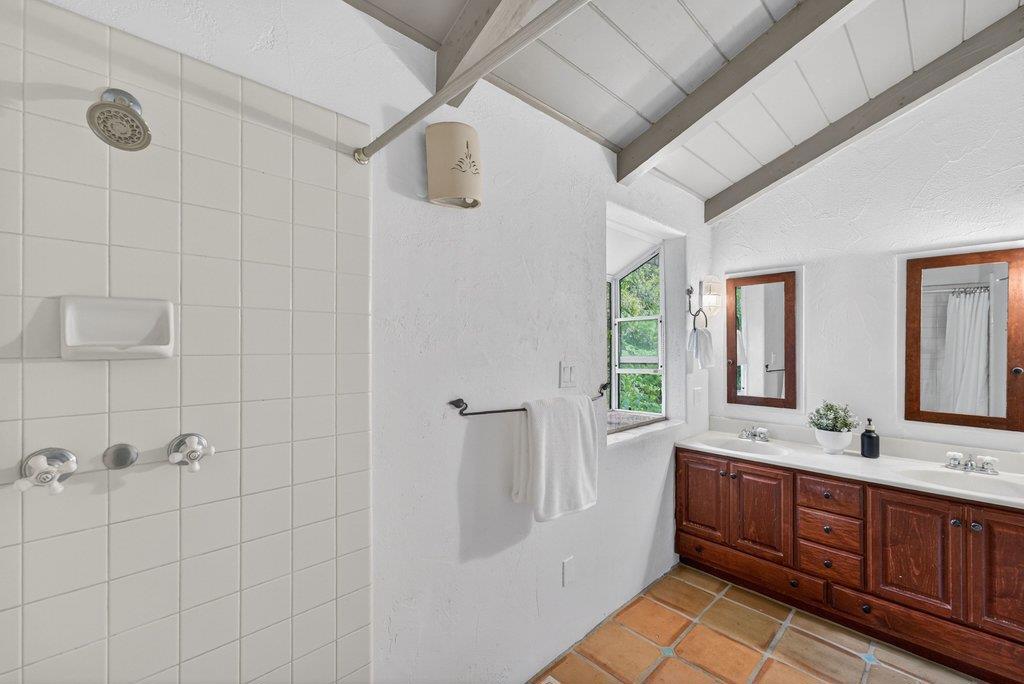 103 Green Street Property Photo 30