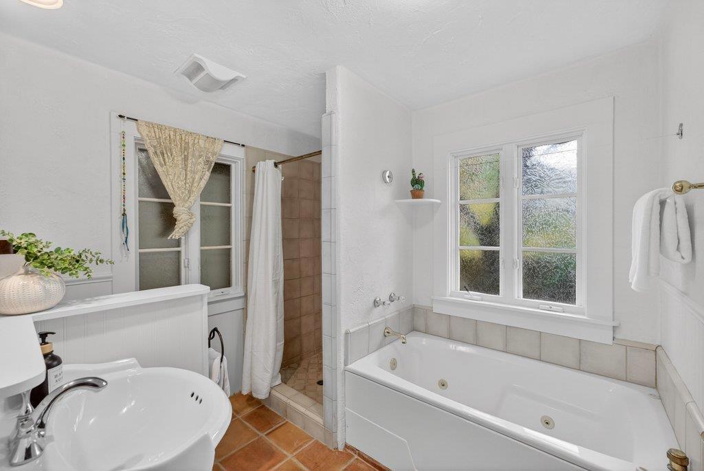 103 Green Street Property Photo 40