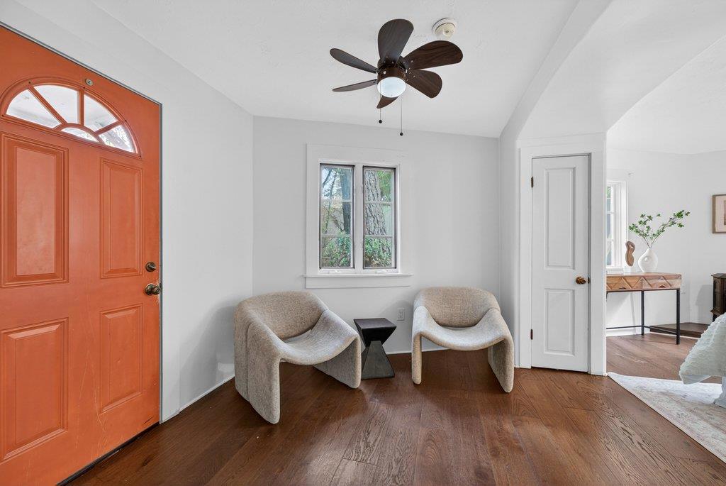 103 Green Street Property Photo 43