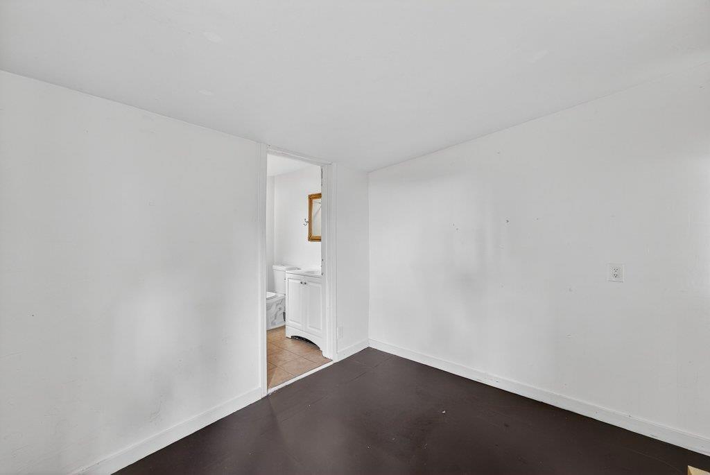 103 Green Street Property Photo 46