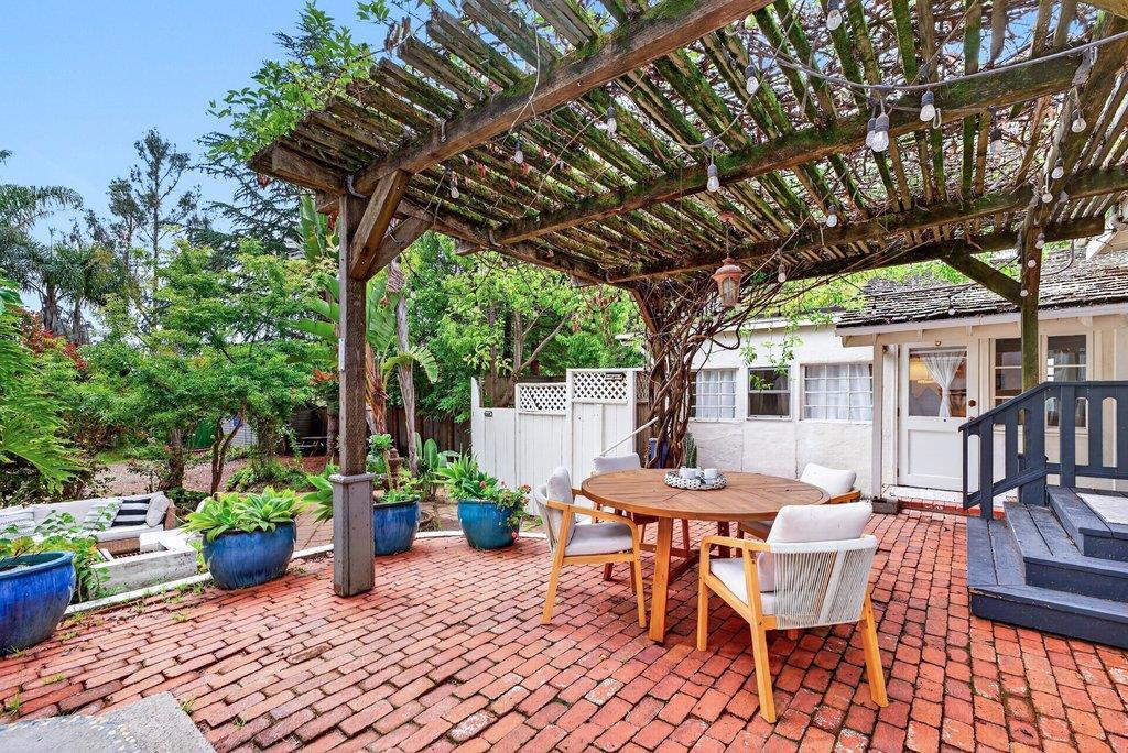 103 Green Street Property Photo 49