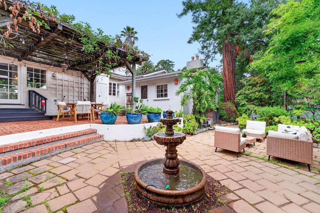 103 Green Street Property Photo 50