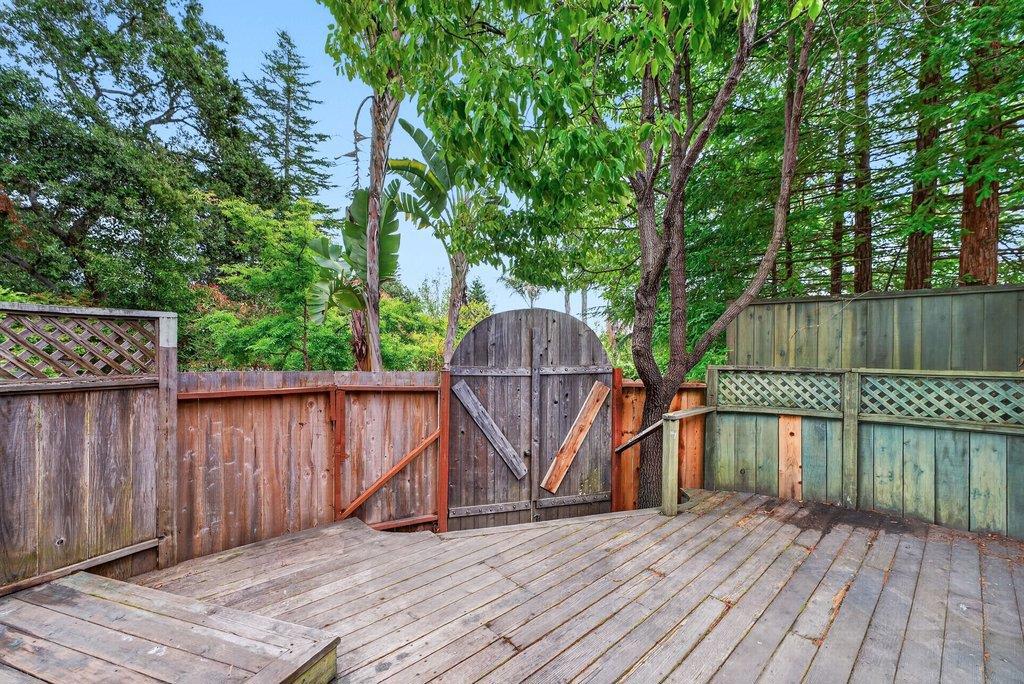 103 Green Street Property Photo 59