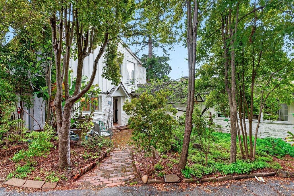 103 Green Street Property Photo 61