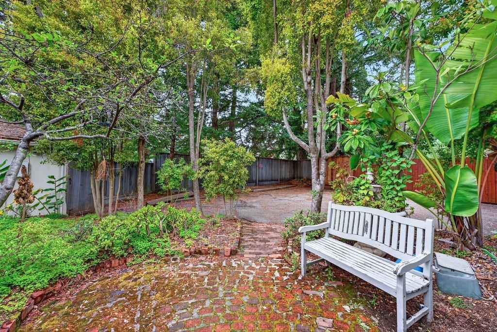 103 Green Street Property Photo 66