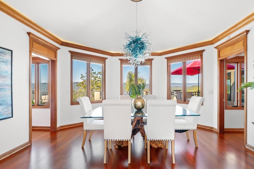 17 Kite Hill Road Property Photo 1