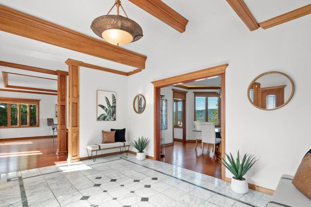 17 Kite Hill Road Property Photo 5