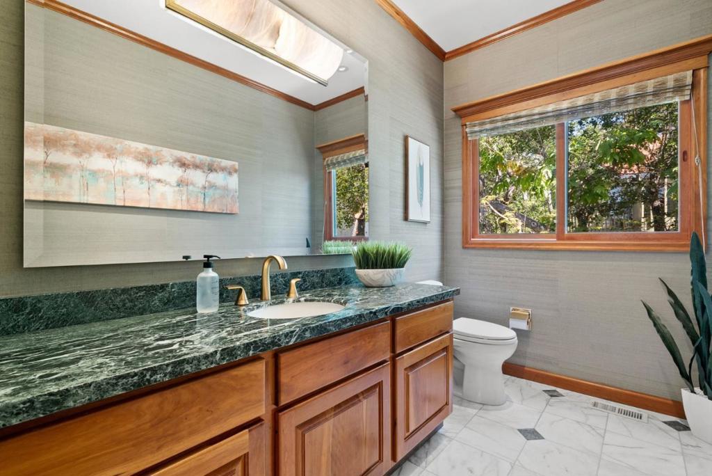 17 Kite Hill Road Property Photo 22