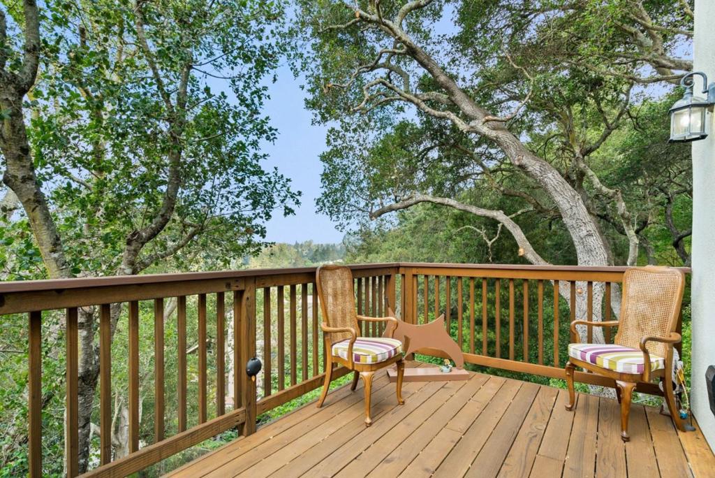 17 Kite Hill Road Property Photo 50