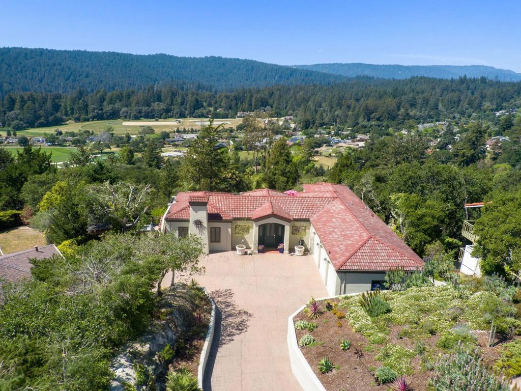 17 Kite Hill Road Property Photo 62
