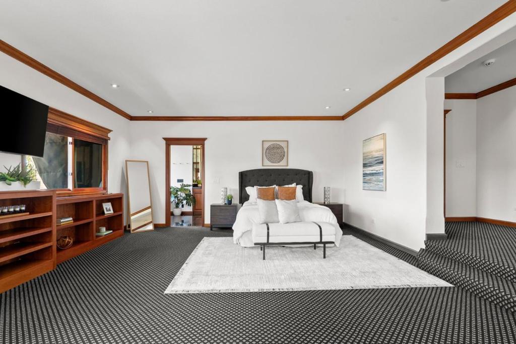 17 Kite Hill Road Property Photo 92