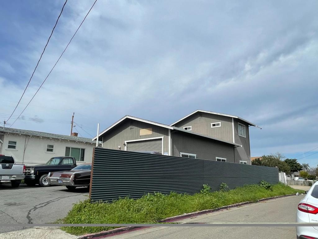 1708 Noia Avenue Property Photo 1