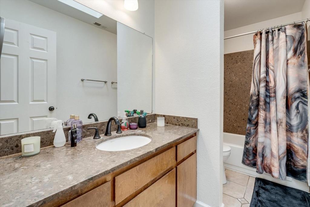 523 Thomas Circle Property Photo 12