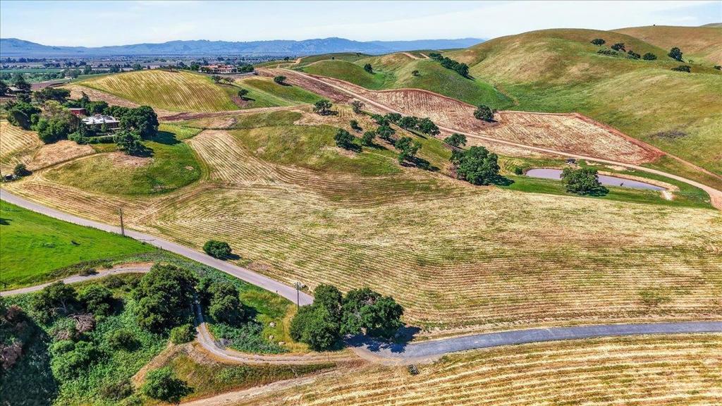 Pacheco Pass Hwy Property Photo 3