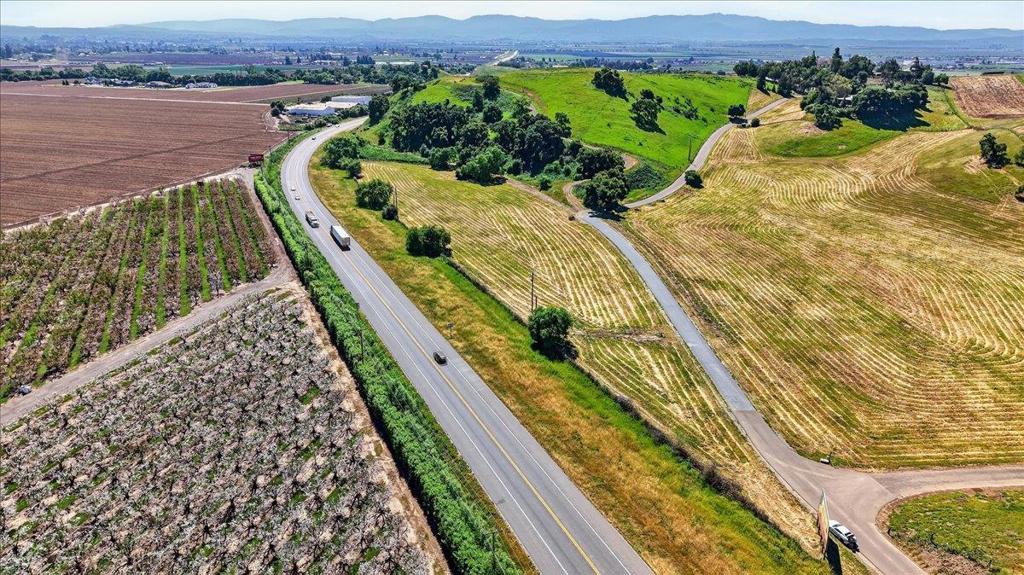 Pacheco Pass Hwy Property Photo 1