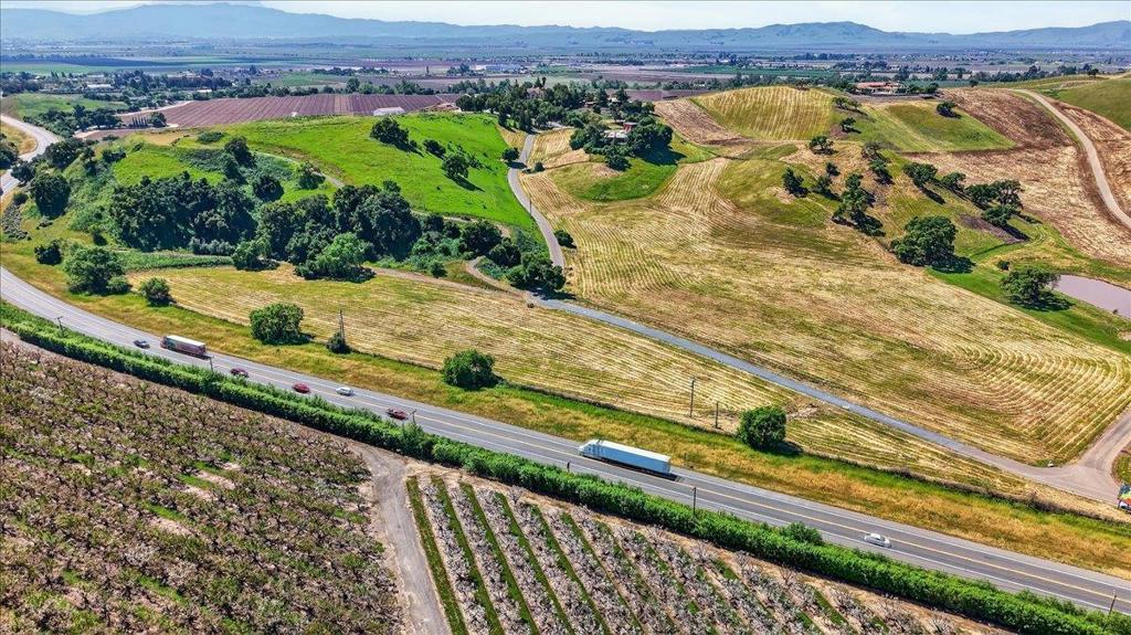 Pacheco Pass Hwy Property Photo 3
