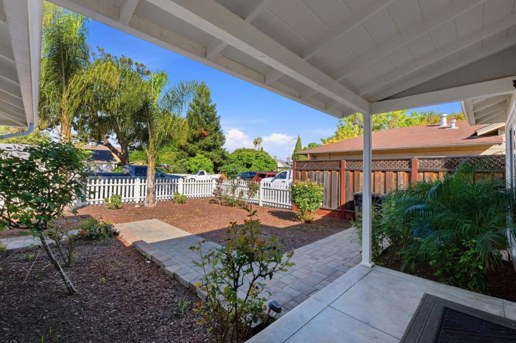 2170 Clarke Avenue Property Photo 7