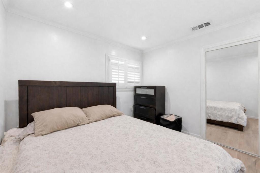 2170 Clarke Avenue Property Photo 23