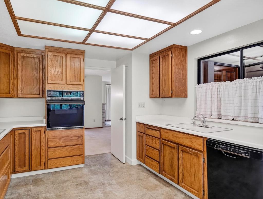 7391 Via Cantares Property Photo 7