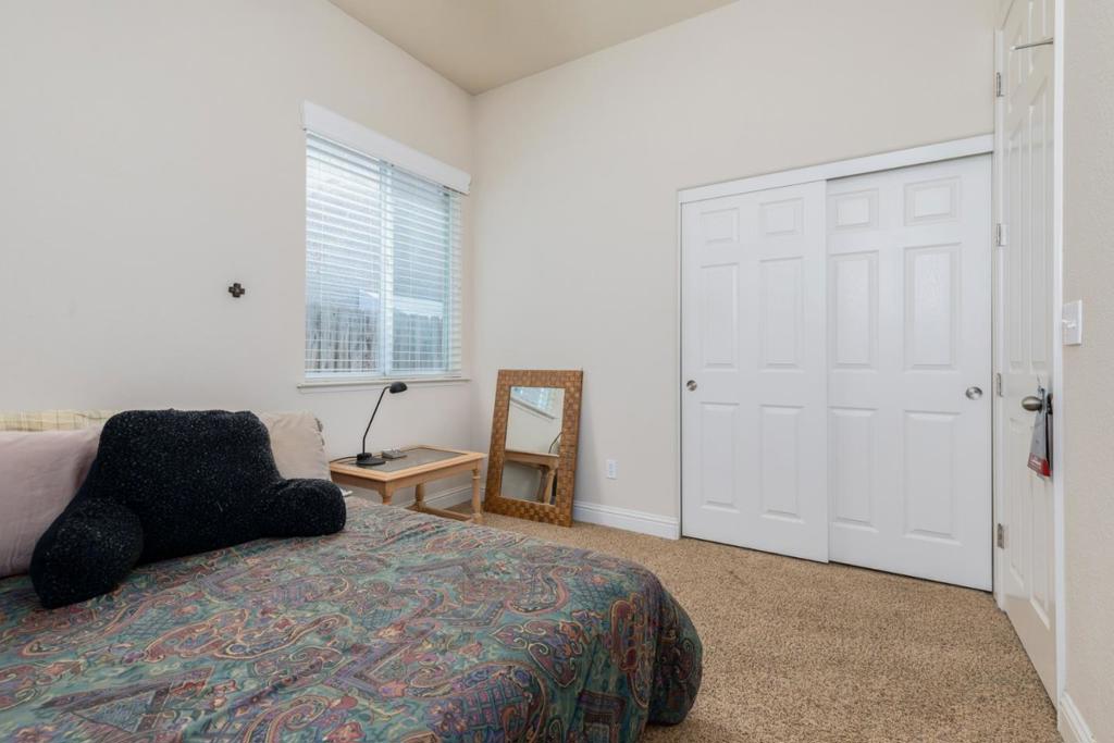 1827 N Joshua Avenue Property Photo 33