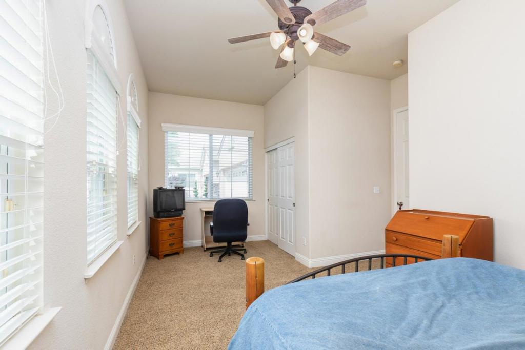 1827 N Joshua Avenue Property Photo 39