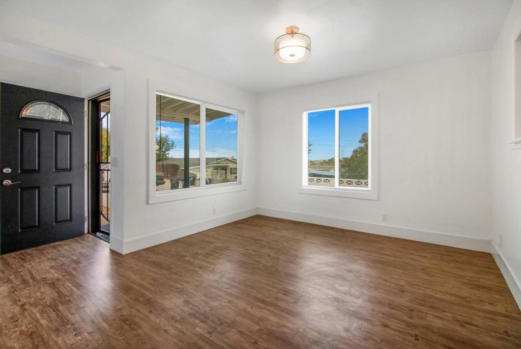 1640 Judson Street Property Photo 4
