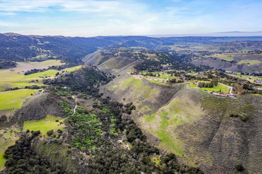 28750 Underwood Road Property Photo 49