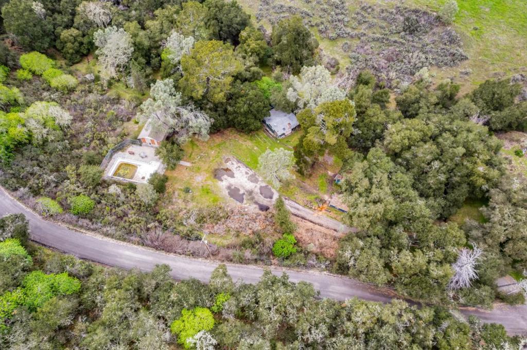 28750 Underwood Road Property Photo 54