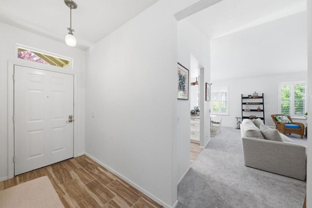 665 Cherry Avenue Property Photo 34