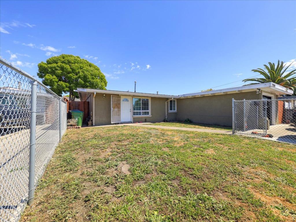 27894 Biscayne Avenue Property Photo 1
