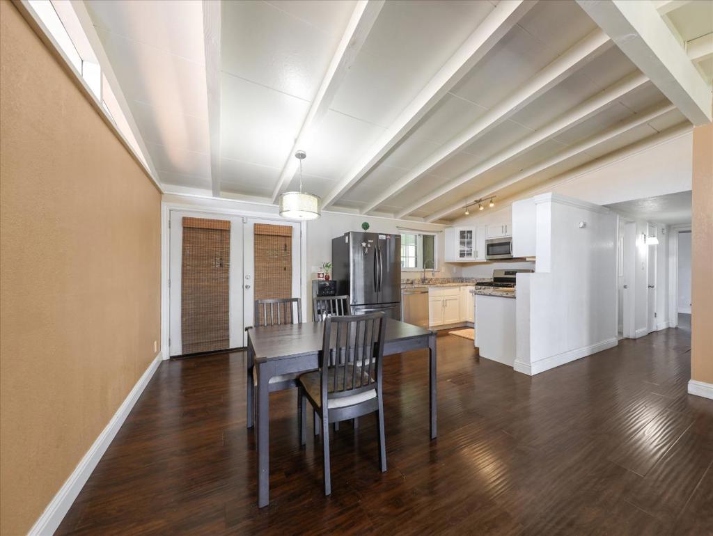 27894 Biscayne Avenue Property Photo 6